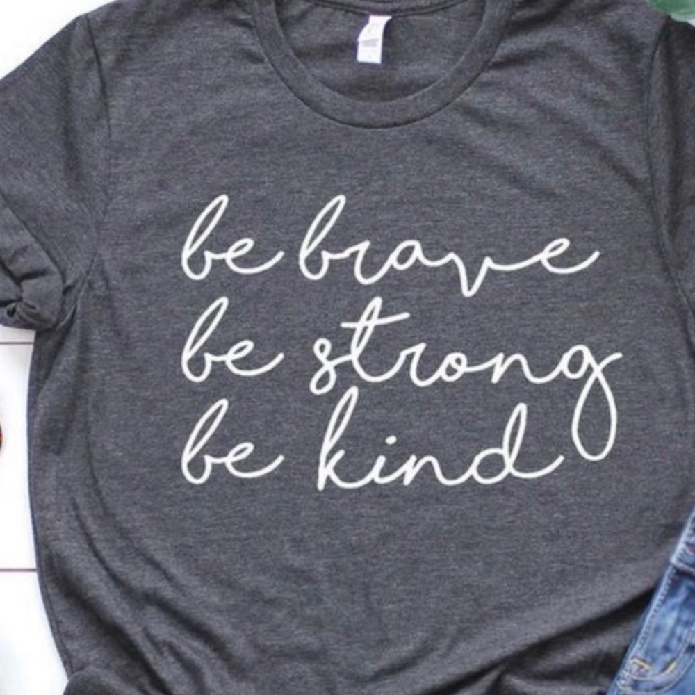 Gray short sleeve T-shirt